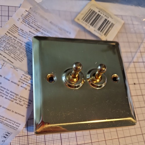 Xvt2q toggle switch - xvt2q,