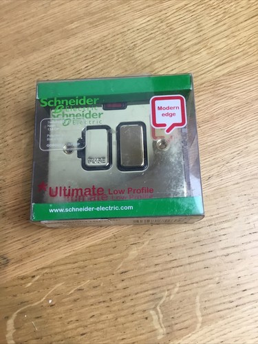 Schneider ultimate switched - schneider,